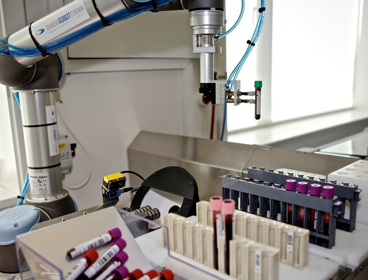 UR robot handling blood samples